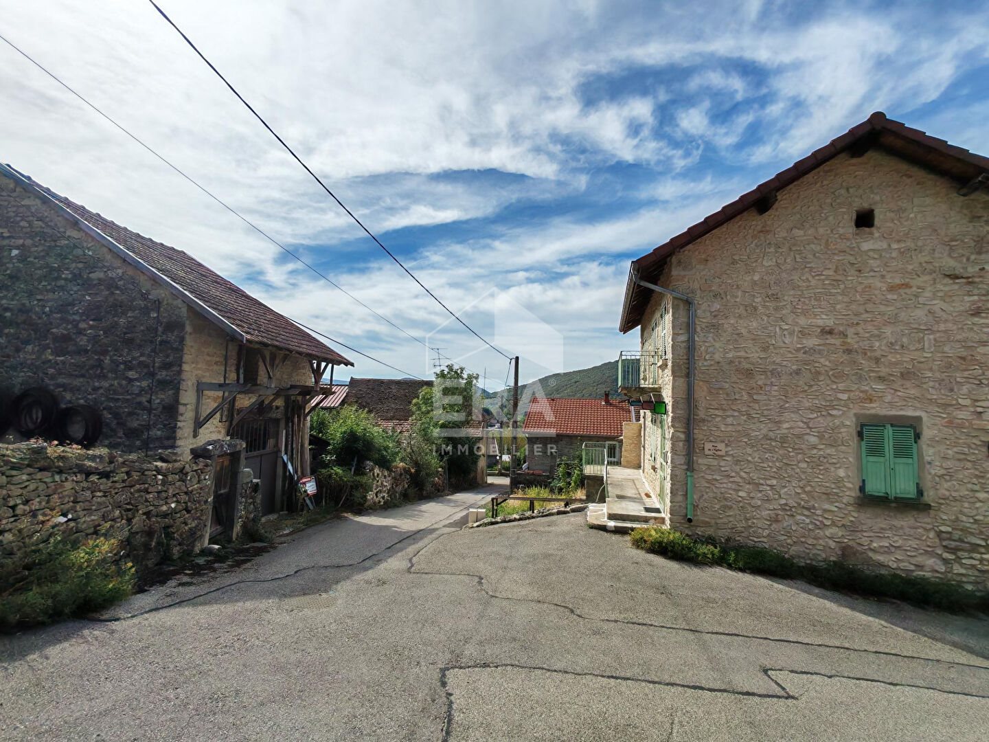 Maison à vendre, 90m², Serrières-de-Briord