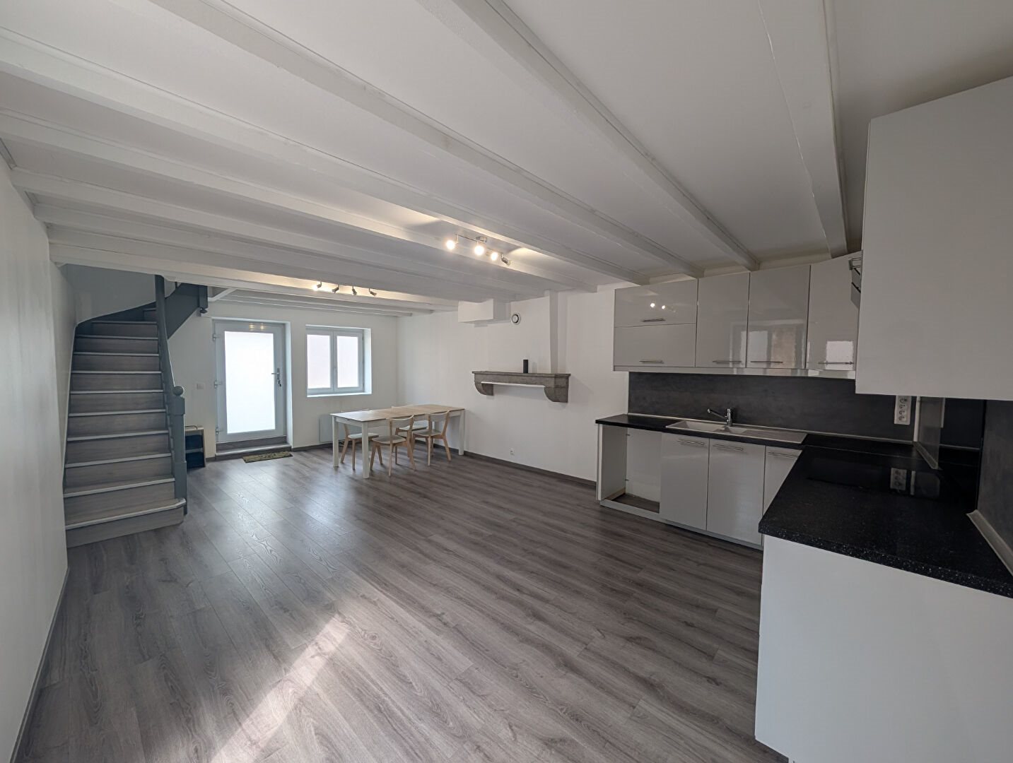 Maison à louer, 73m², Ambérieu-en-Bugey