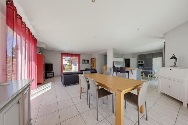 Maison à vendre, 142m², Saint-Médard-en-Jalles
