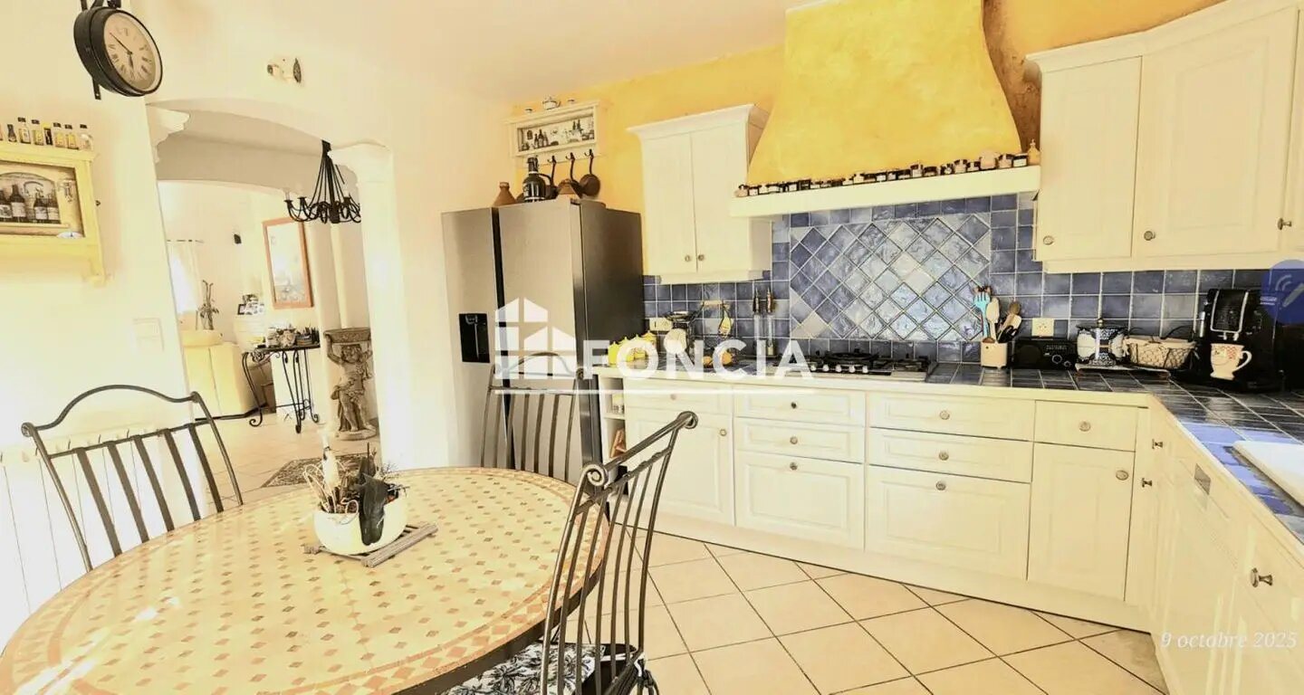 Maison à vendre, 170m², La Londe-les-Maures