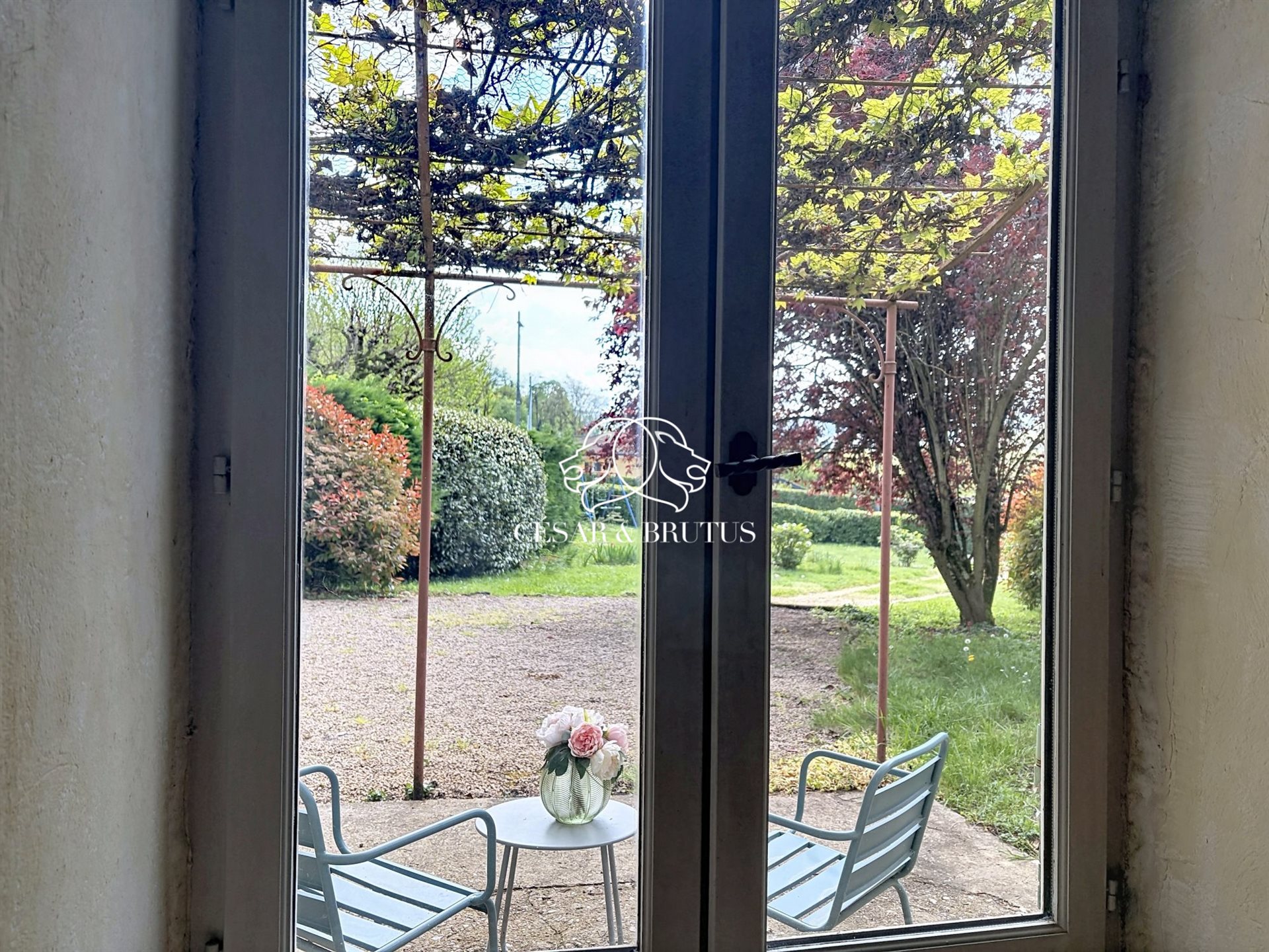 Maison à vendre, 187m², Fleurieu-sur-Saône