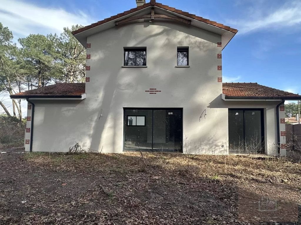 Maison à vendre, 110m², Gujan-Mestras