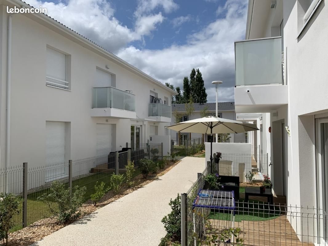 Appartement à louer, 64m², Ambarès-et-Lagrave