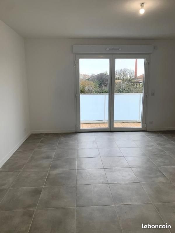 Appartement à louer, 64m², Ambarès-et-Lagrave