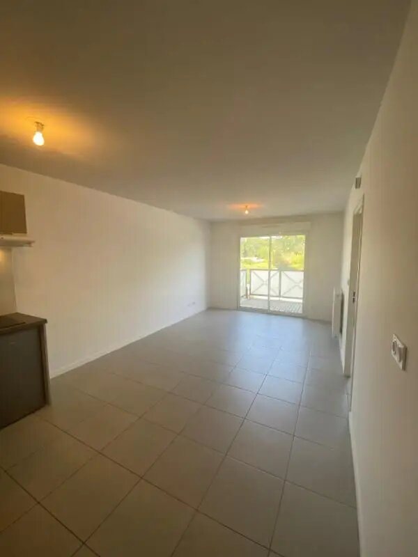 Appartement à louer, 42m², Pessac