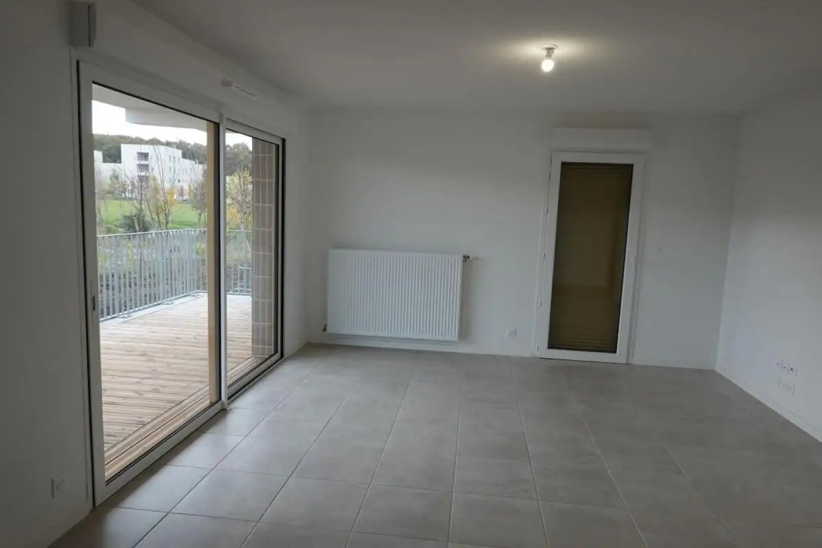 Appartement à louer, 90m², Cornebarrieu