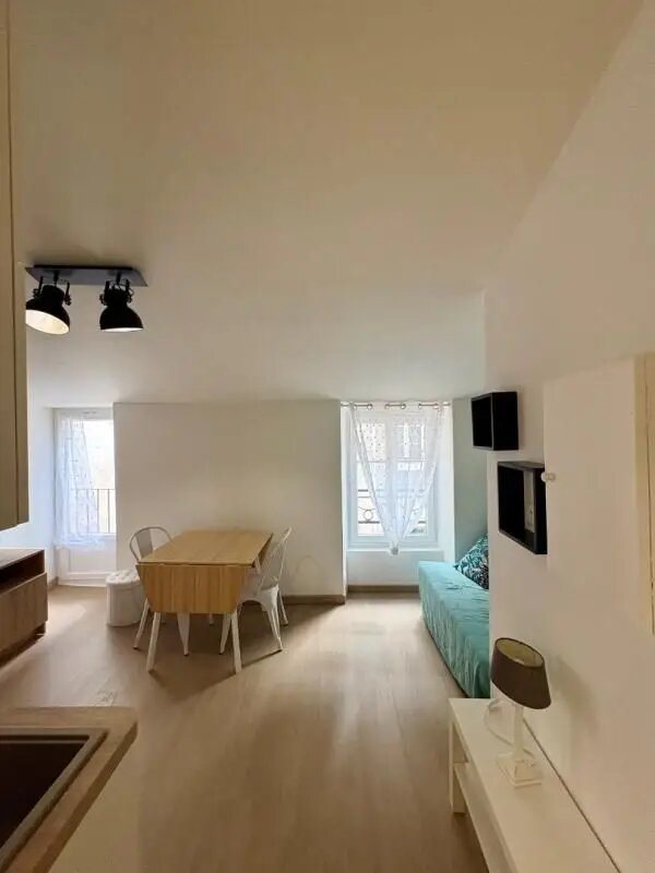 Appartement à louer, 17m², La Rochelle
