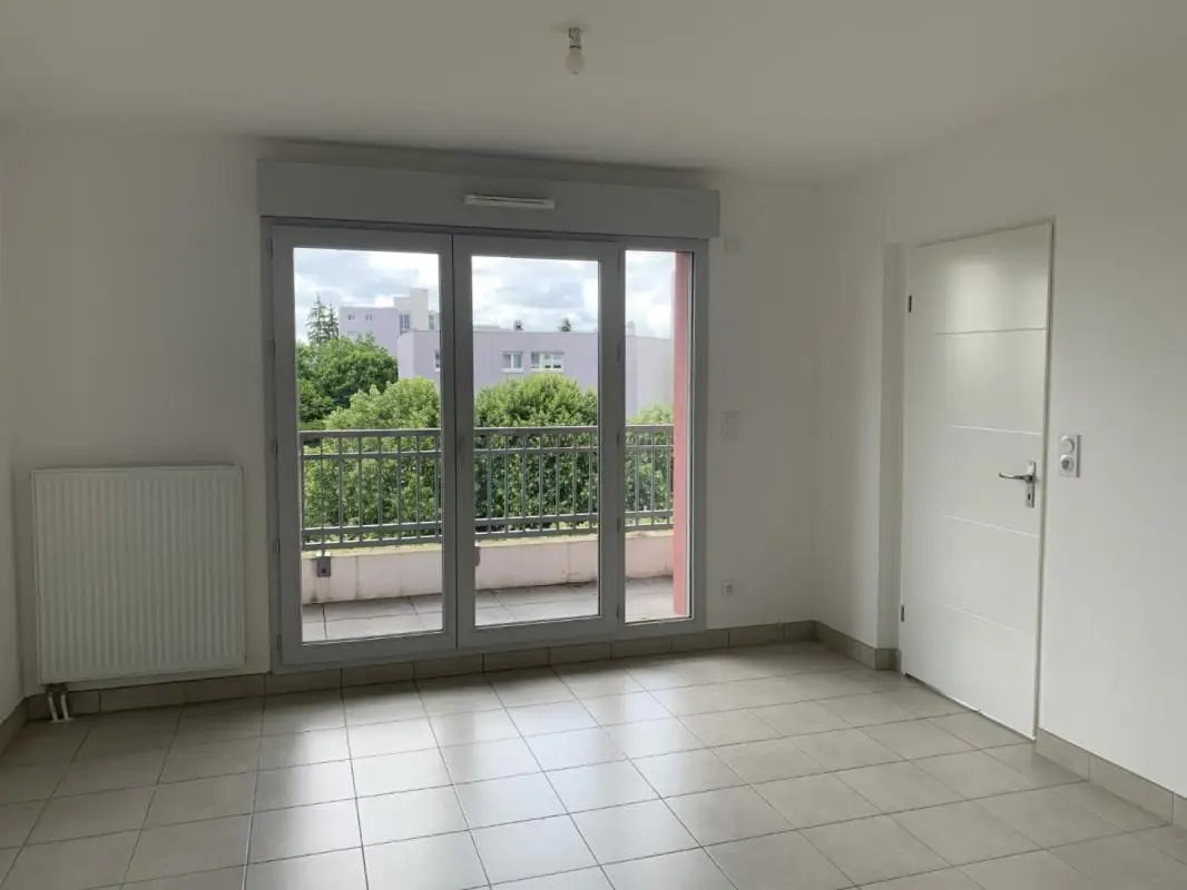 Appartement à louer, 54m², Lucé