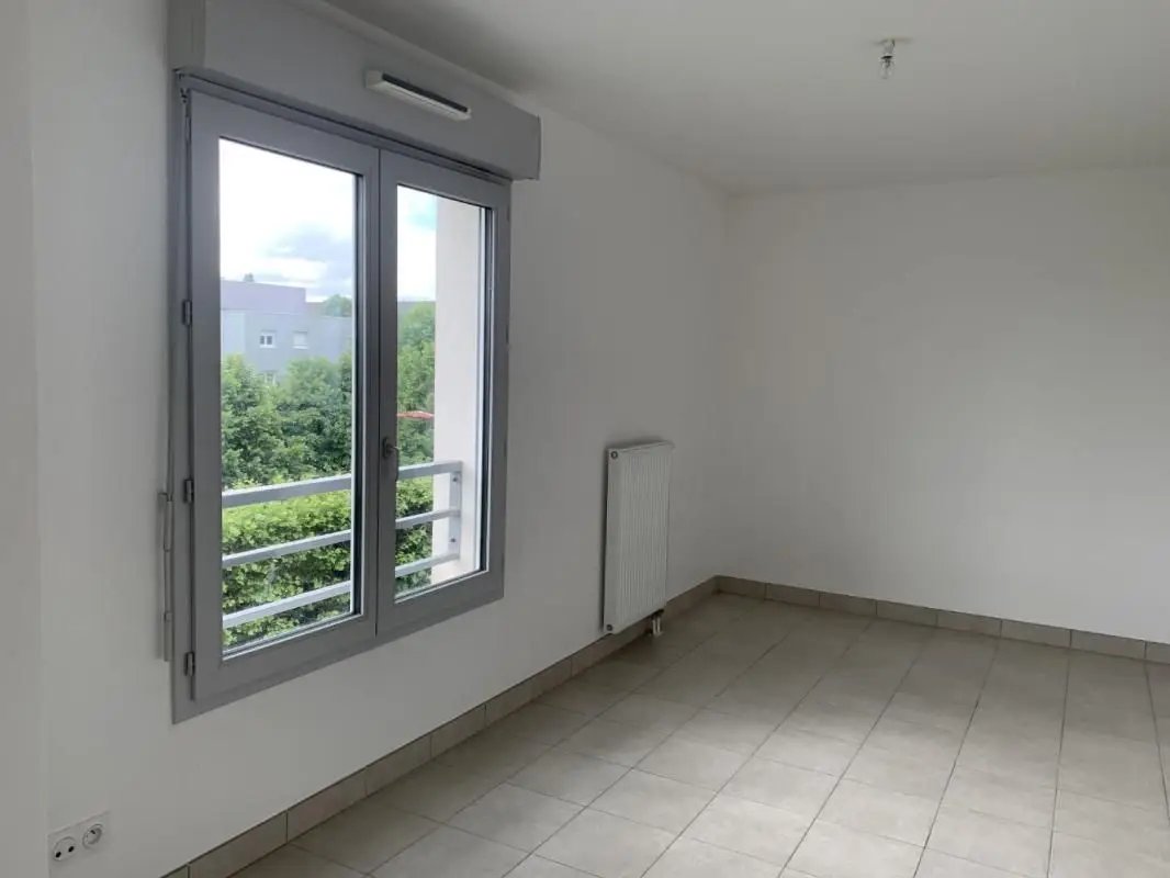 Appartement à louer, 54m², Lucé