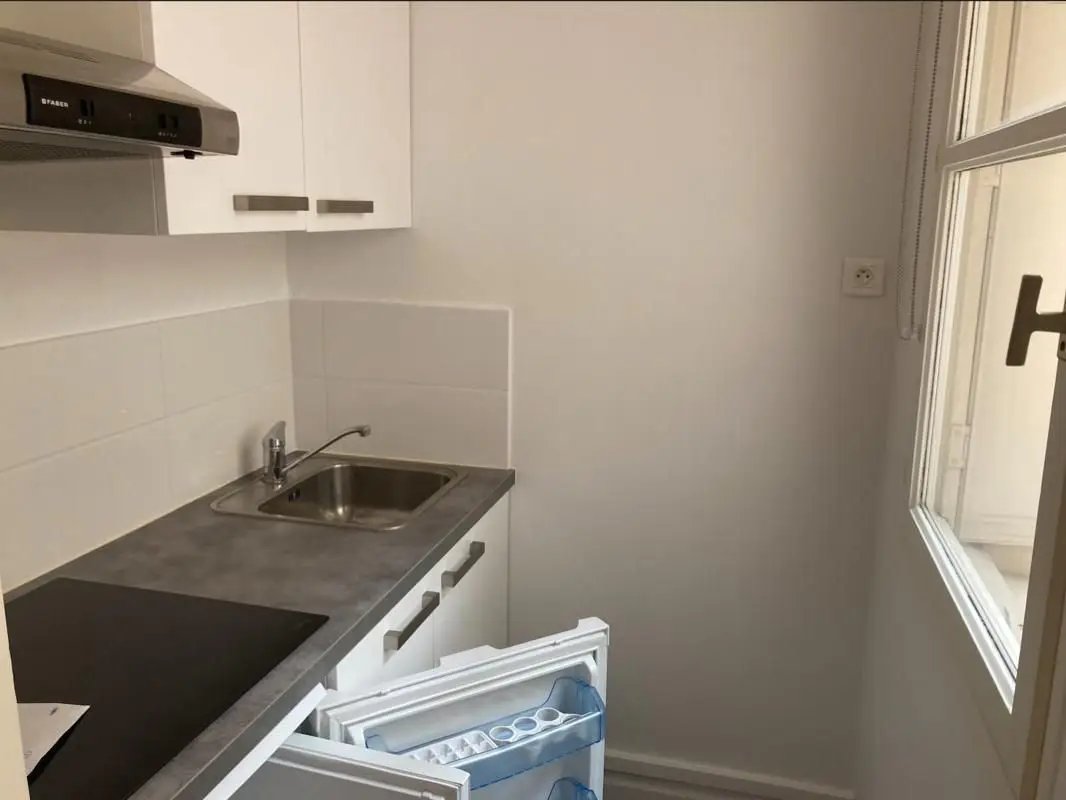 Appartement à louer, 15m², Paris 15ème