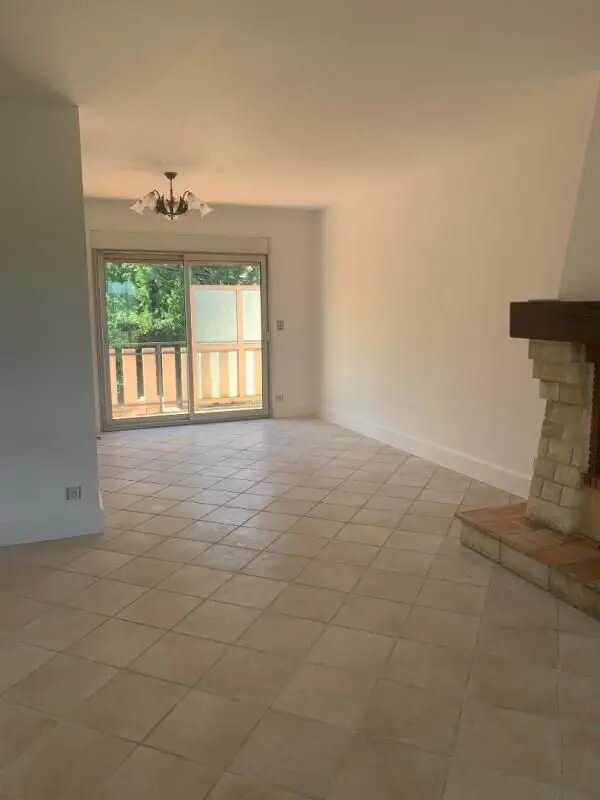 Maison à louer, 137m², Coulounieix-Chamiers