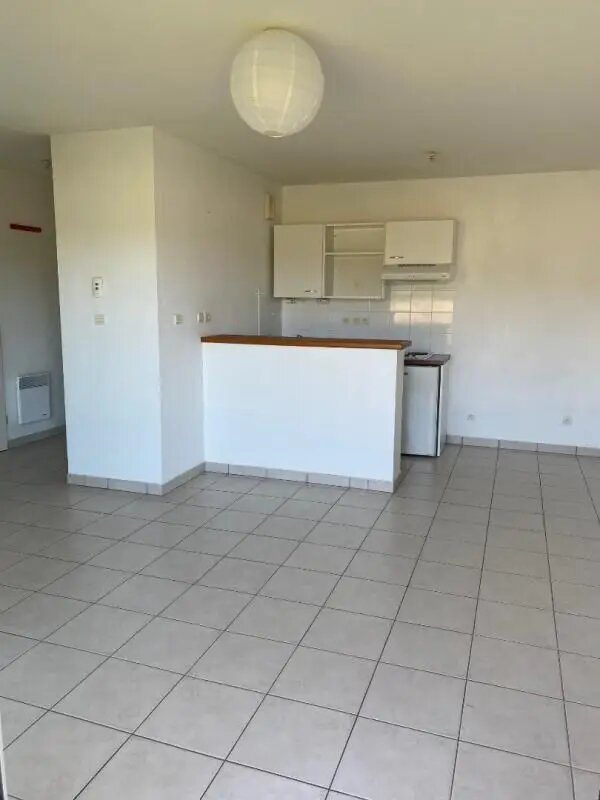 Appartement à louer, 40m², Malemort-sur-Corrèze