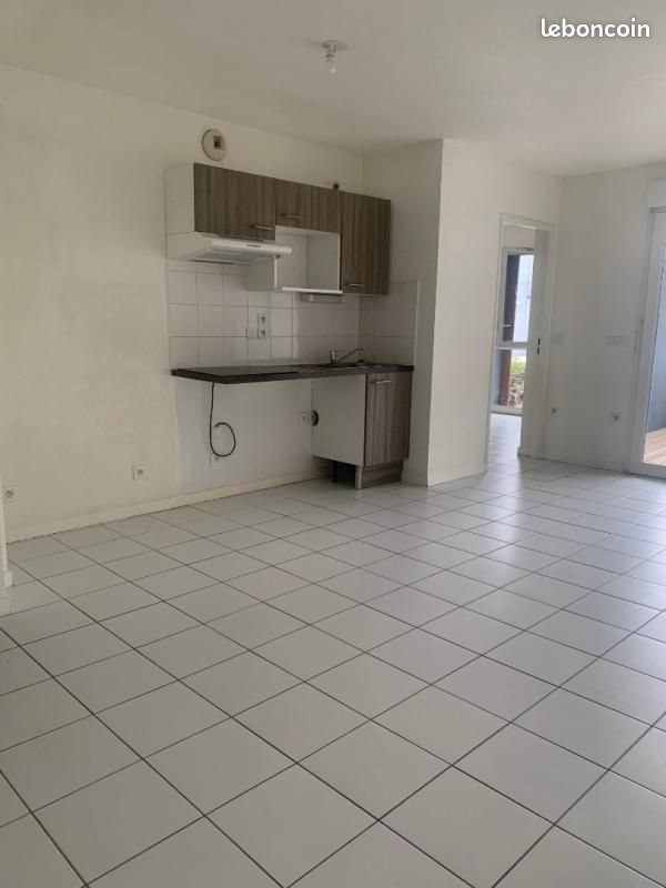 Appartement à louer, 86m², Cenon