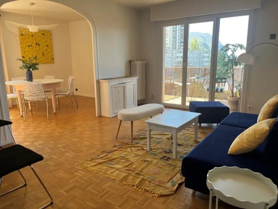 Appartement à louer, 79m², Vétraz-Monthoux