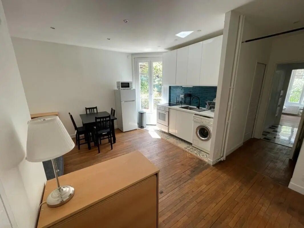 Appartement à louer, 43m², Courbevoie