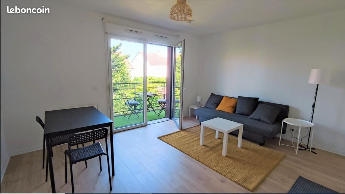 Appartement à louer, 26m², Ris-Orangis
