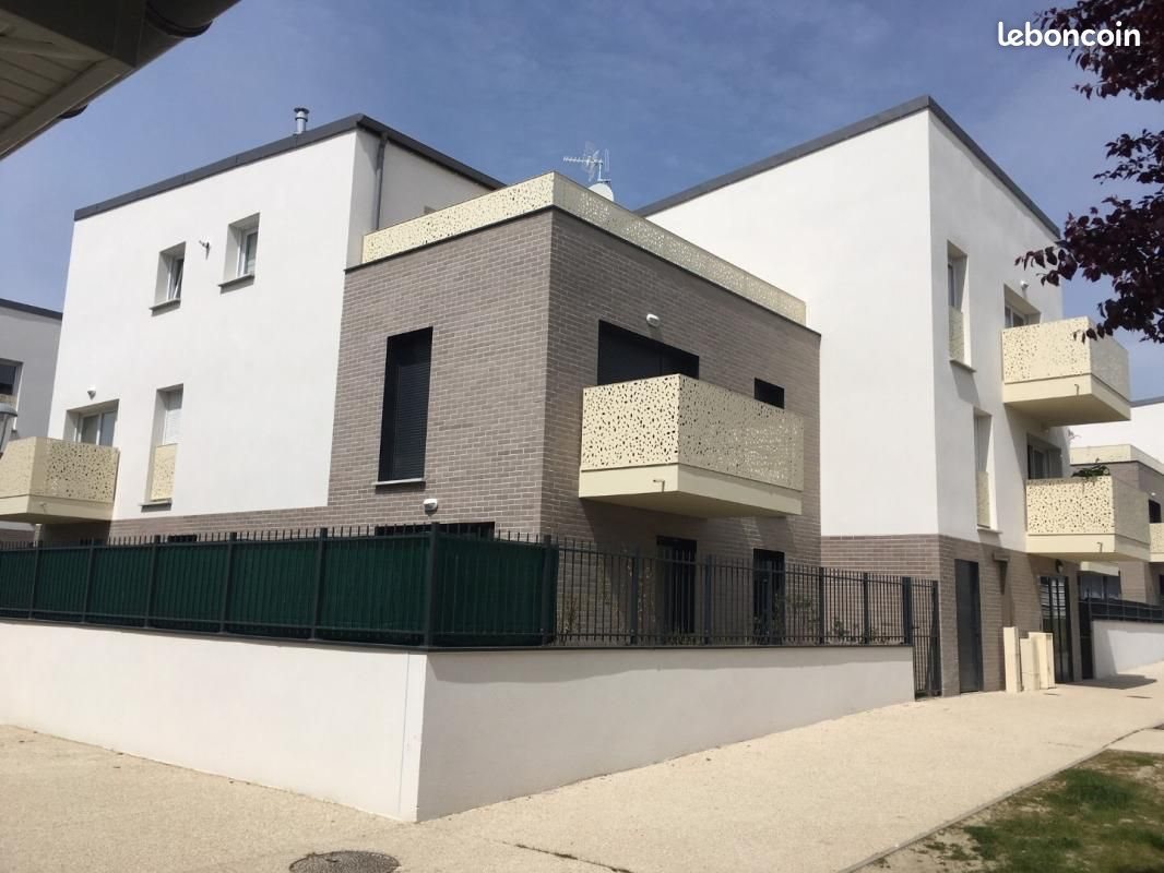 Appartement à louer, 70m², Bruyères-le-Châtel