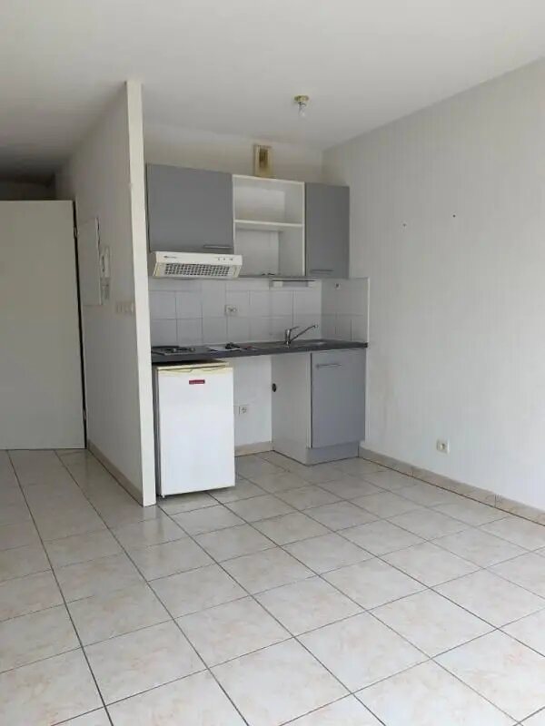 Appartement à louer, 19m², Angoulême