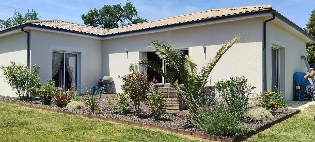 Maison à louer, 108m², Coursac