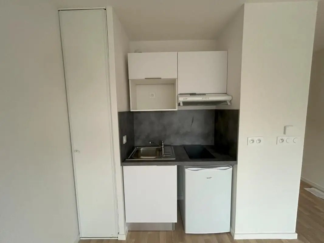 Appartement à louer, 25m², Lormont