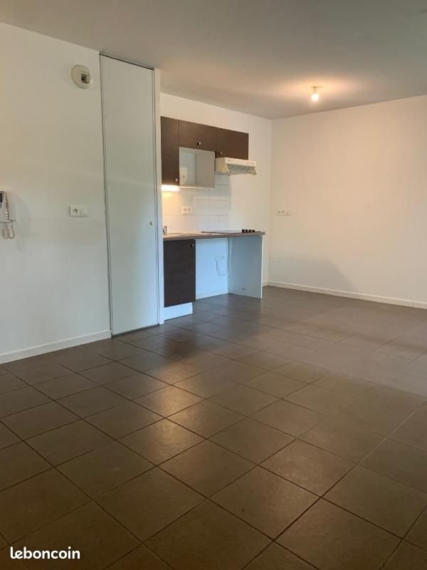 Appartement à louer, 63m², Cenon