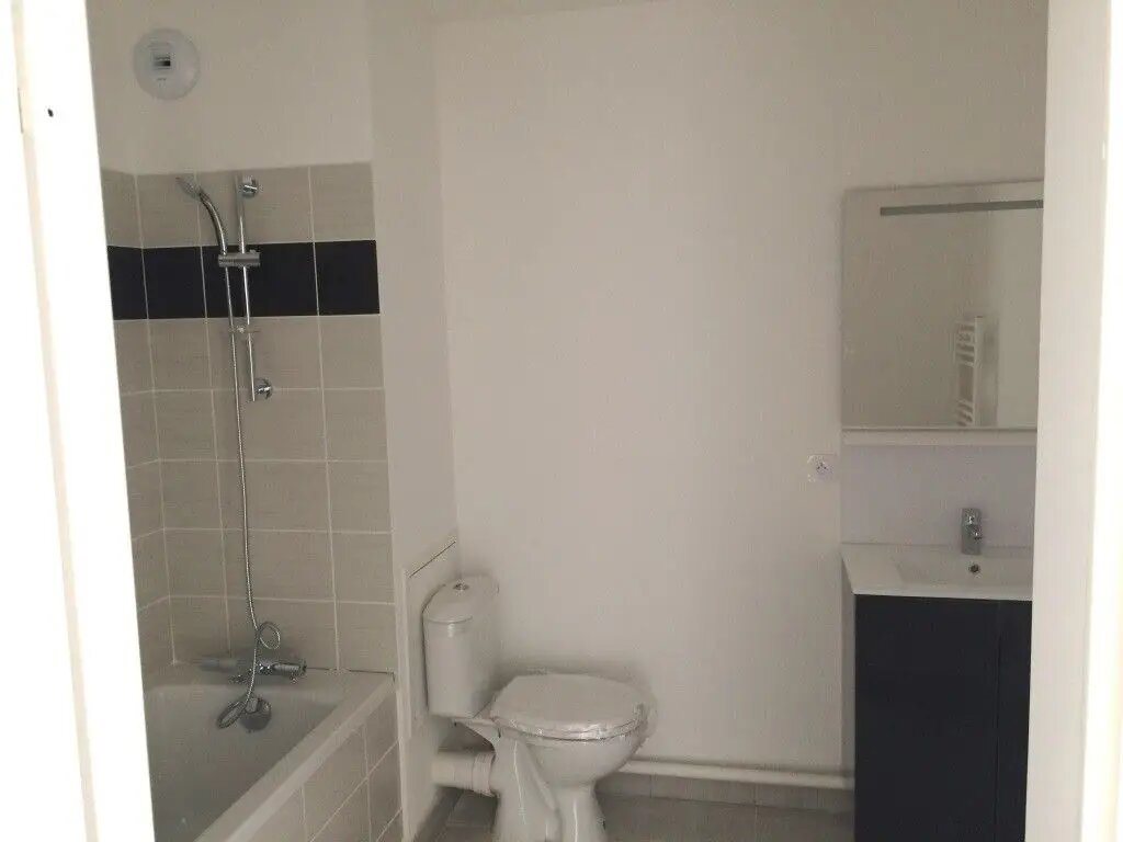 Appartement à louer, 43m², Loos