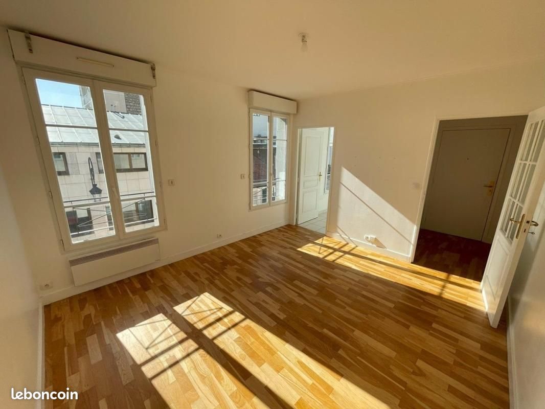 Appartement à louer, 39m², Puteaux