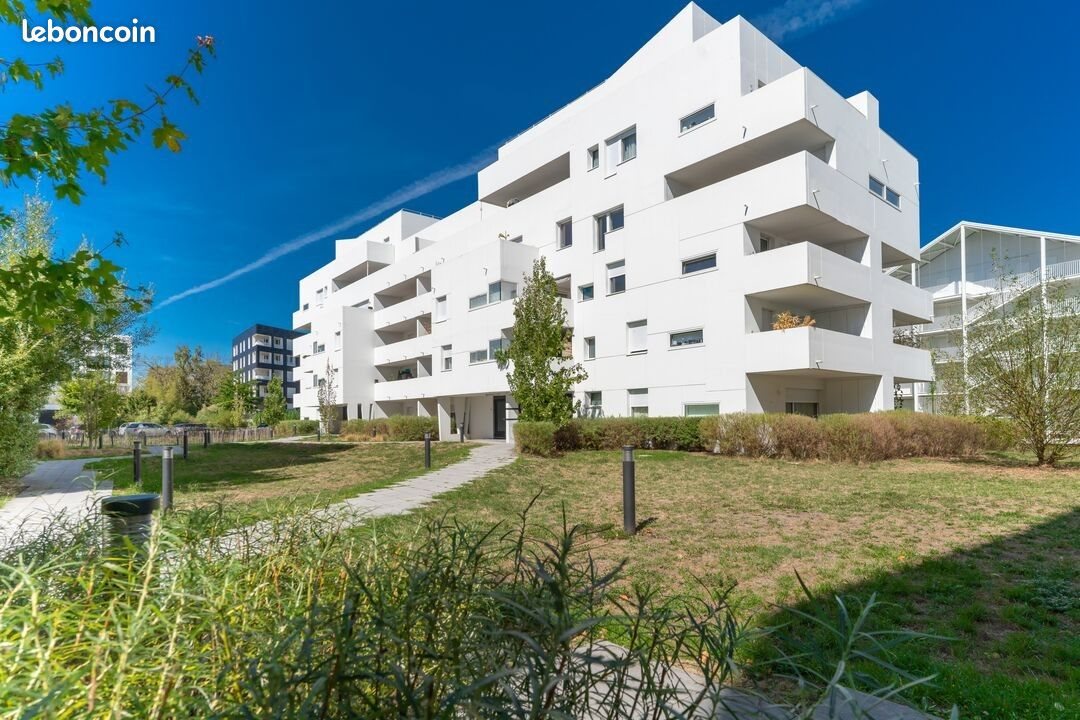 Appartement à louer, 85m², Bègles