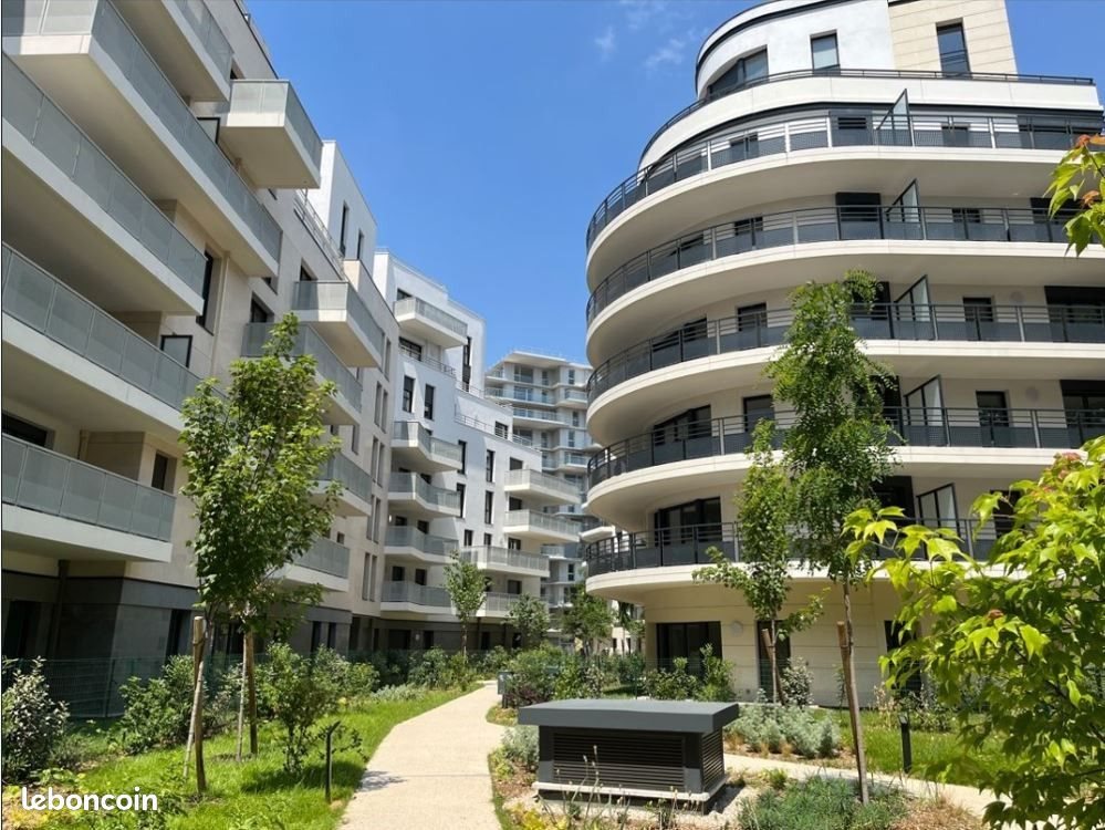 Appartement à louer, 65m², Colombes