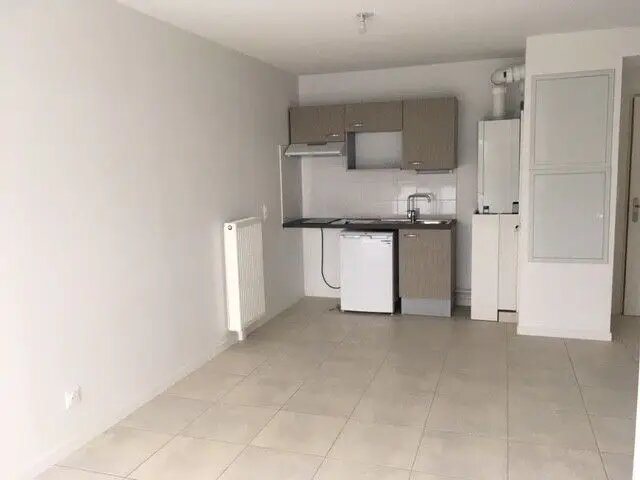 Appartement à louer, 43m², Talence