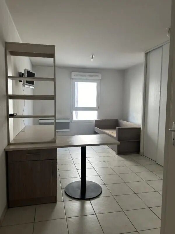 Appartement à louer, 21m², Saint-Etienne
