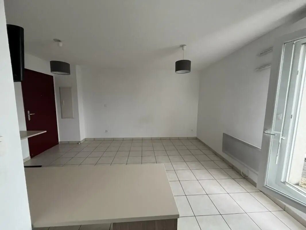 Appartement à louer, 24m², Saint-Étienne