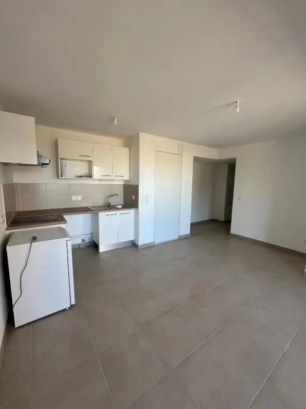 Appartement à louer, 41m², Arles