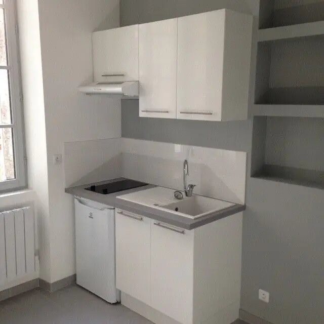 Appartement à louer, 13m², Angoulême