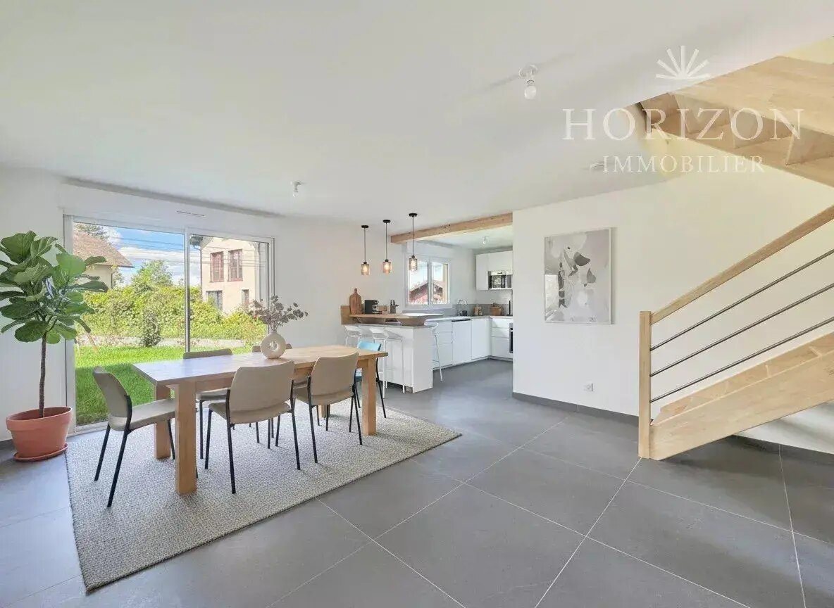 Maison à louer, 81m², Sciez