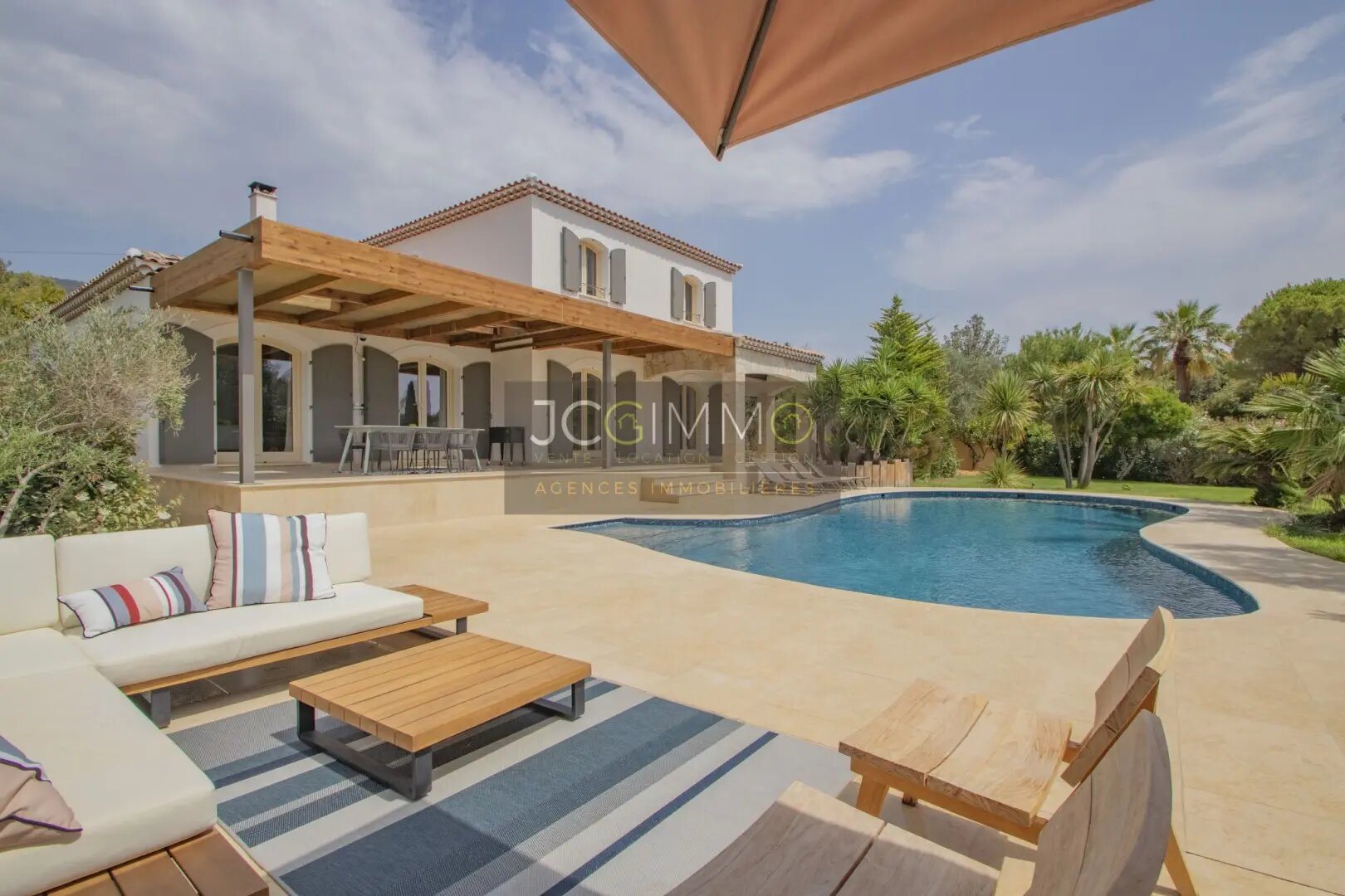 Maison à vendre, 220m², La Farlède