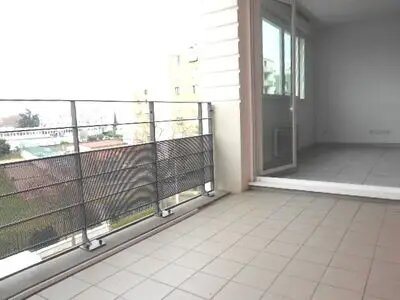 Appartement à louer, 64m², Vénissieux
