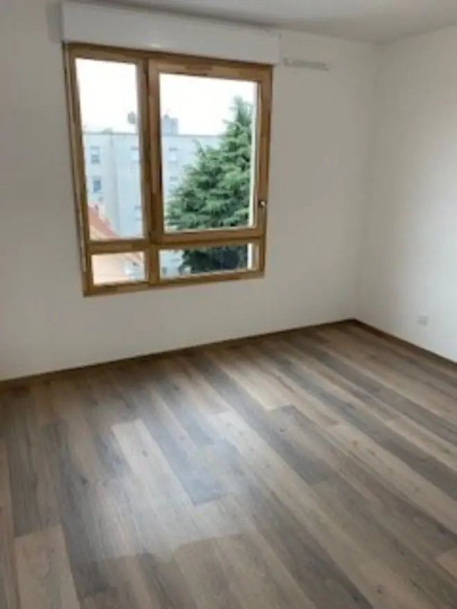 Appartement à louer, 53m², Vénissieux
