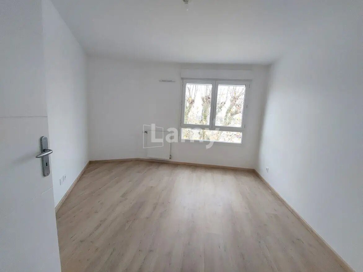 Appartement à louer, 68m², Montluel