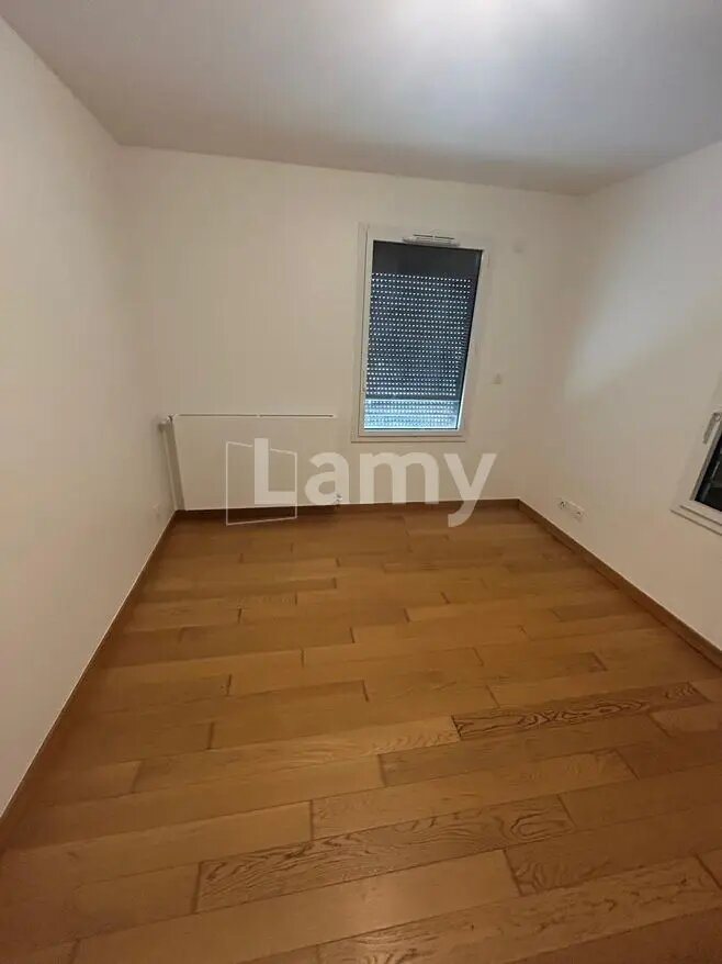 Appartement à louer, 75m², Vénissieux
