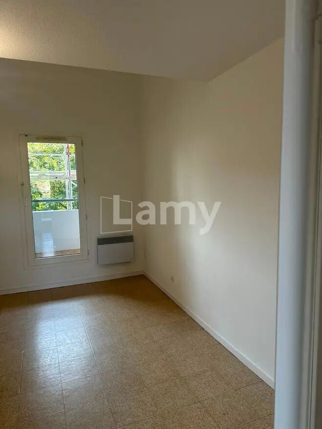 Appartement à louer, 51m², Saint-Genis-Laval