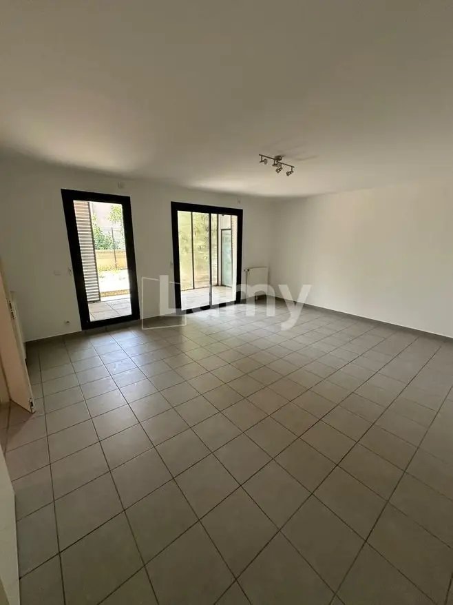 Appartement à louer, 61m², Fontaines-sur-Saône