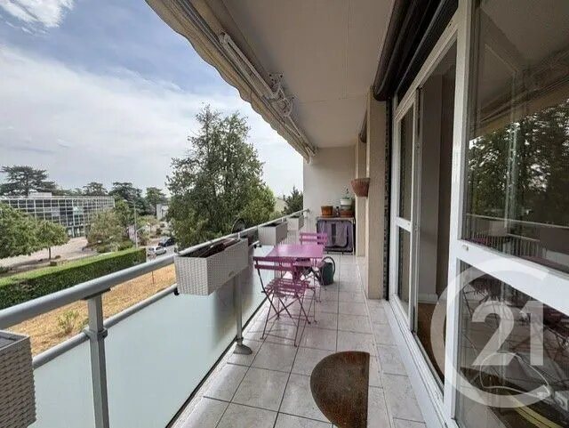 Appartement à vendre, 61m², Saint-Genis-Laval