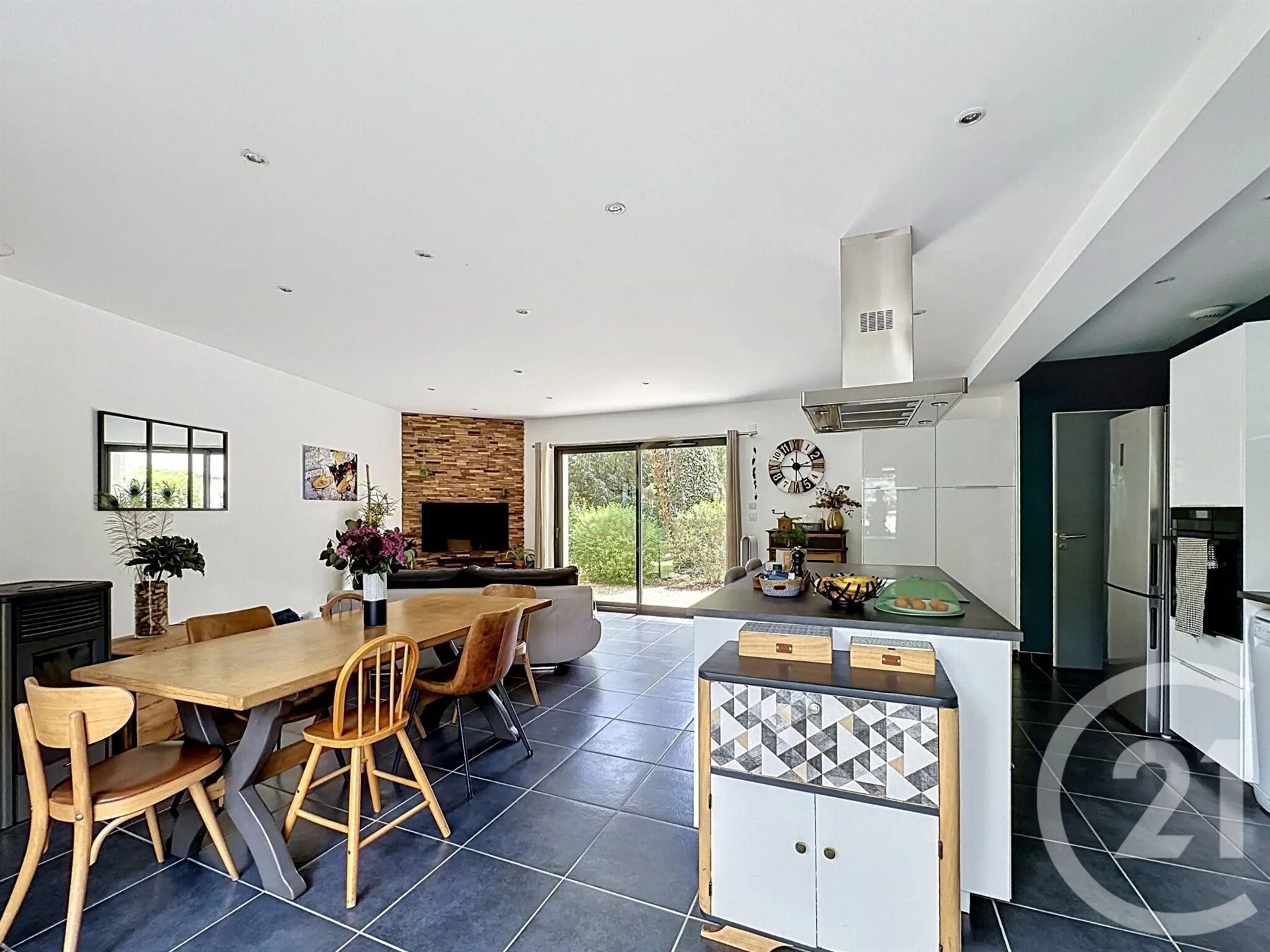 Maison à vendre, 89m², Charly