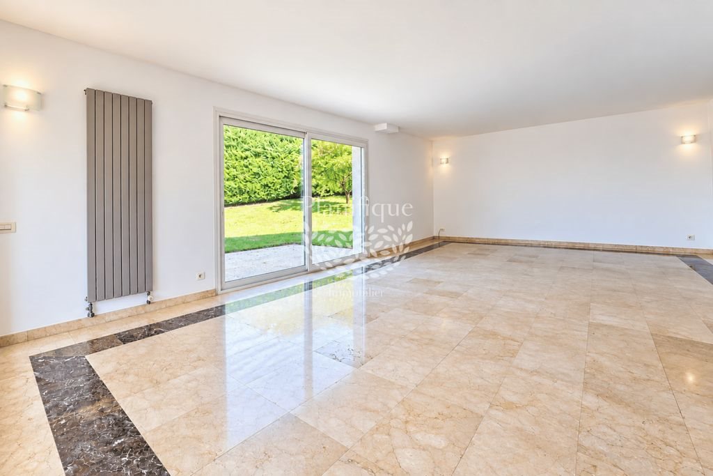 Maison à vendre, 176m², Thyez