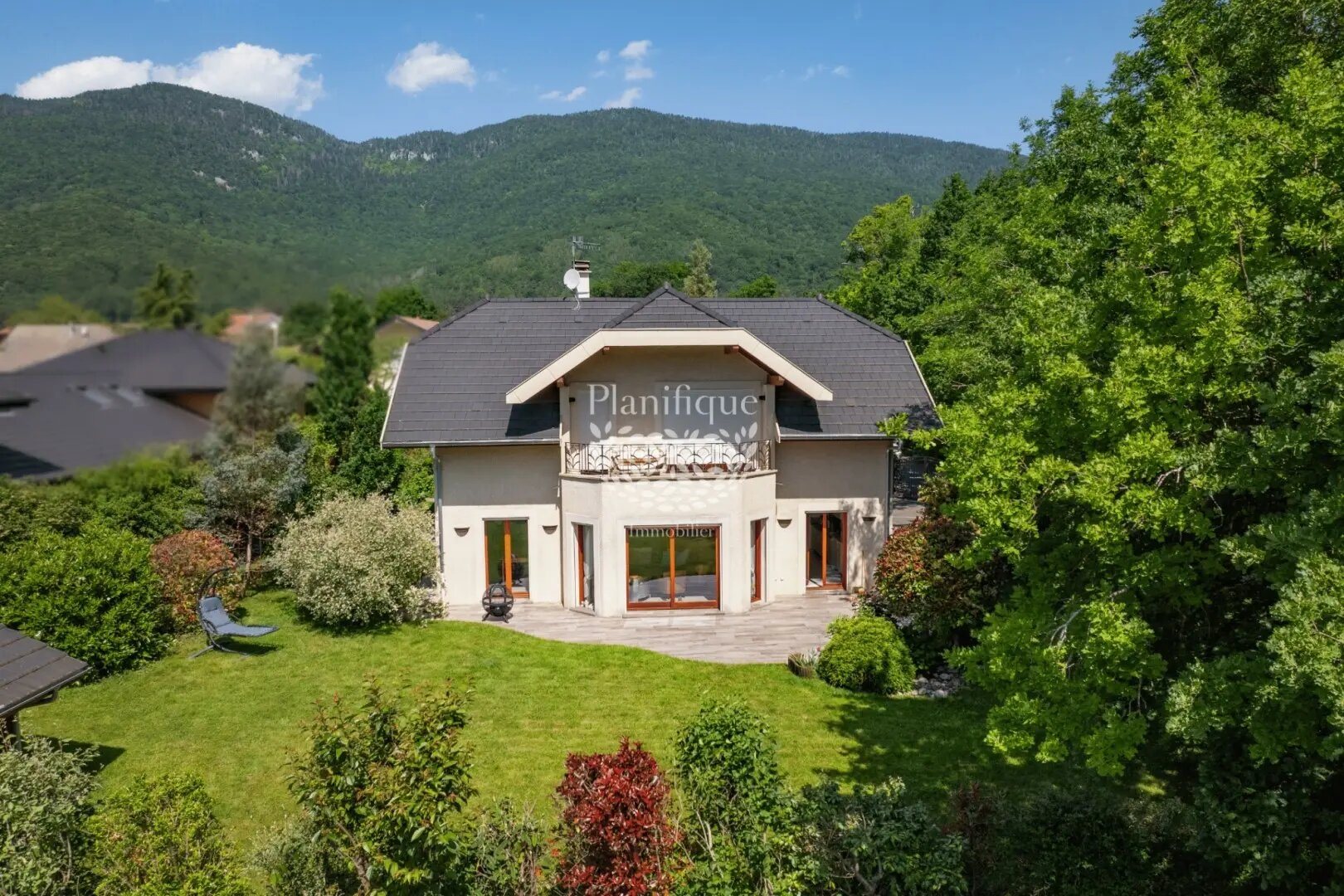 Maison à vendre, 186m², Divonne-les-Bains