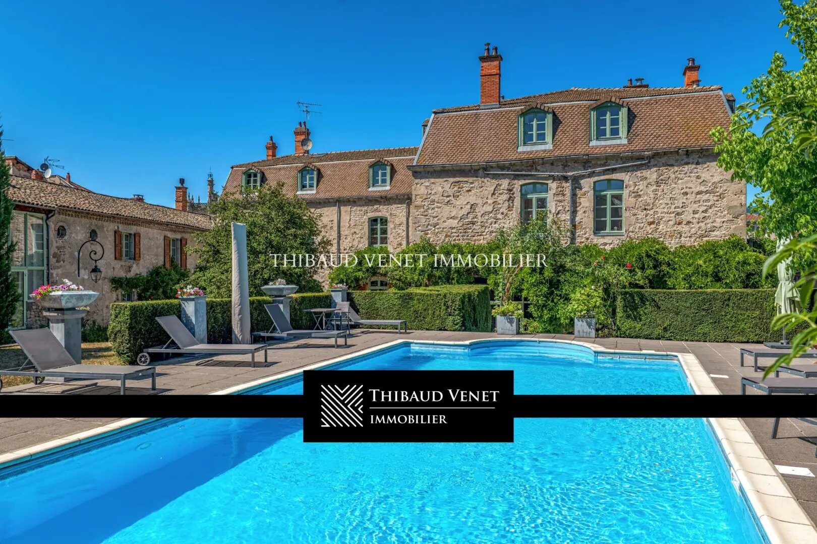 Maison à vendre, 933m², Ambert