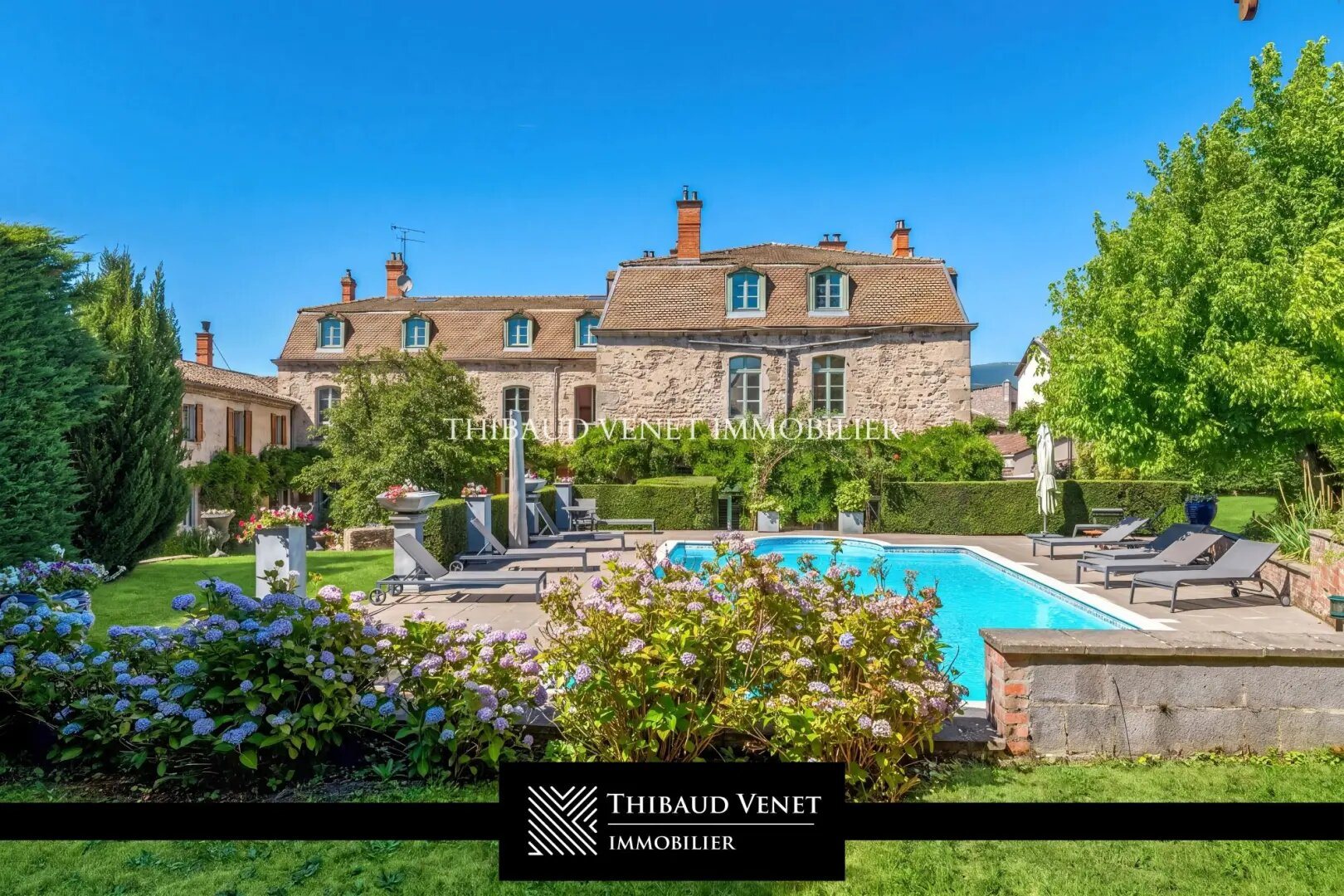 Maison à vendre, 933m², Ambert