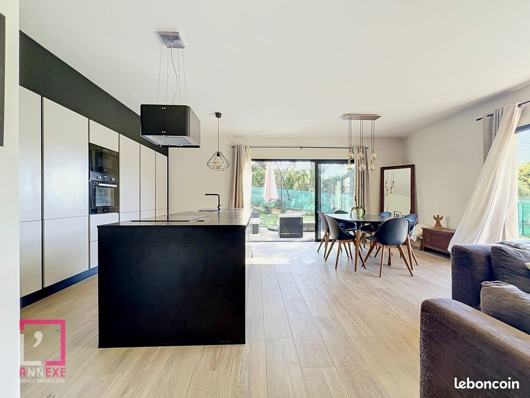 Maison à vendre, 120m², Fleurieu-sur-Saône