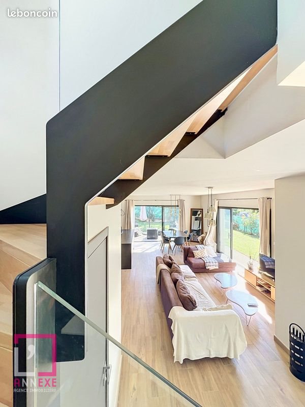 Maison à vendre, 120m², Fleurieu-sur-Saône